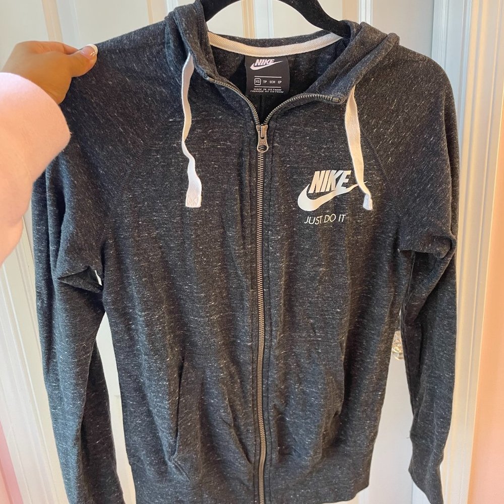 Nike Zip Up